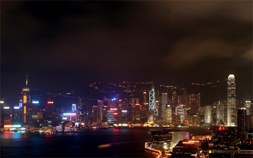 小提琴弦弓怎么拿,俄罗斯式小提琴持弓法拇指顶杆过桥